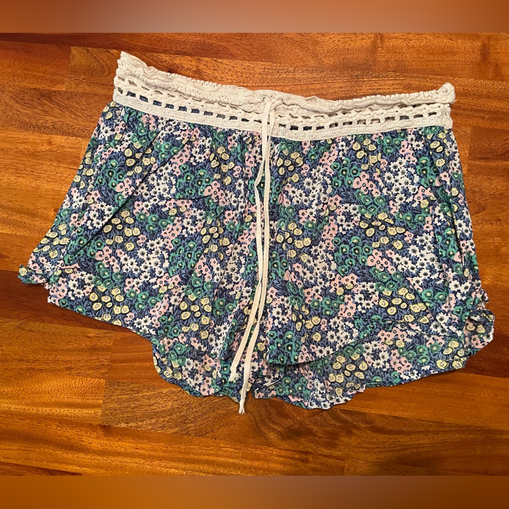 Aerie Cotton Floral Short-Shorts